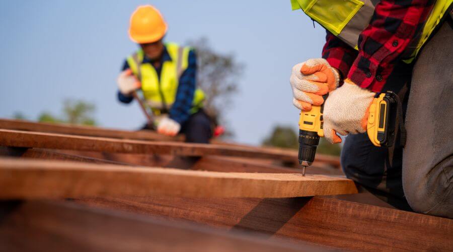 Professional residential roofers in Fithian, IL